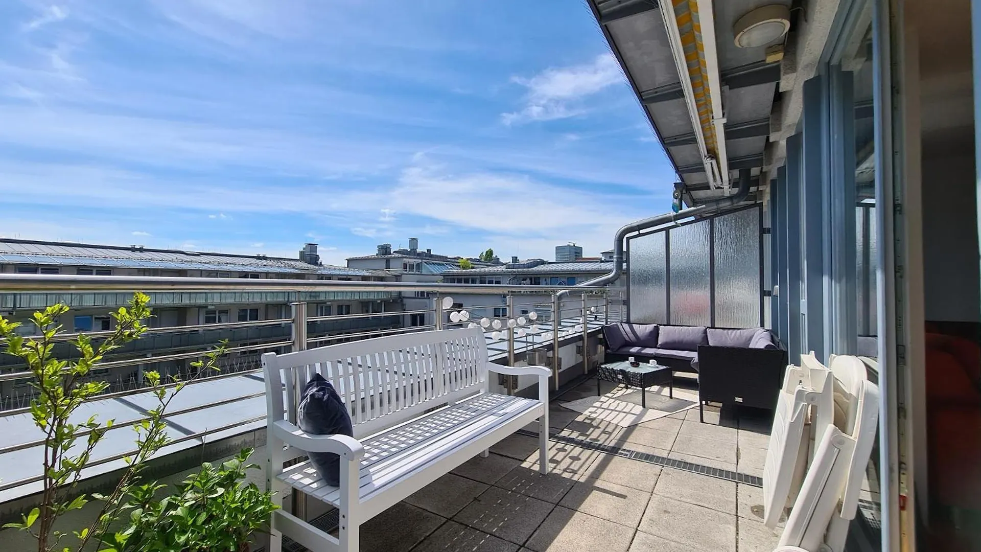 Ridler Theresienwiese, Parking & Rooftop Terraces 2 Room contacts
